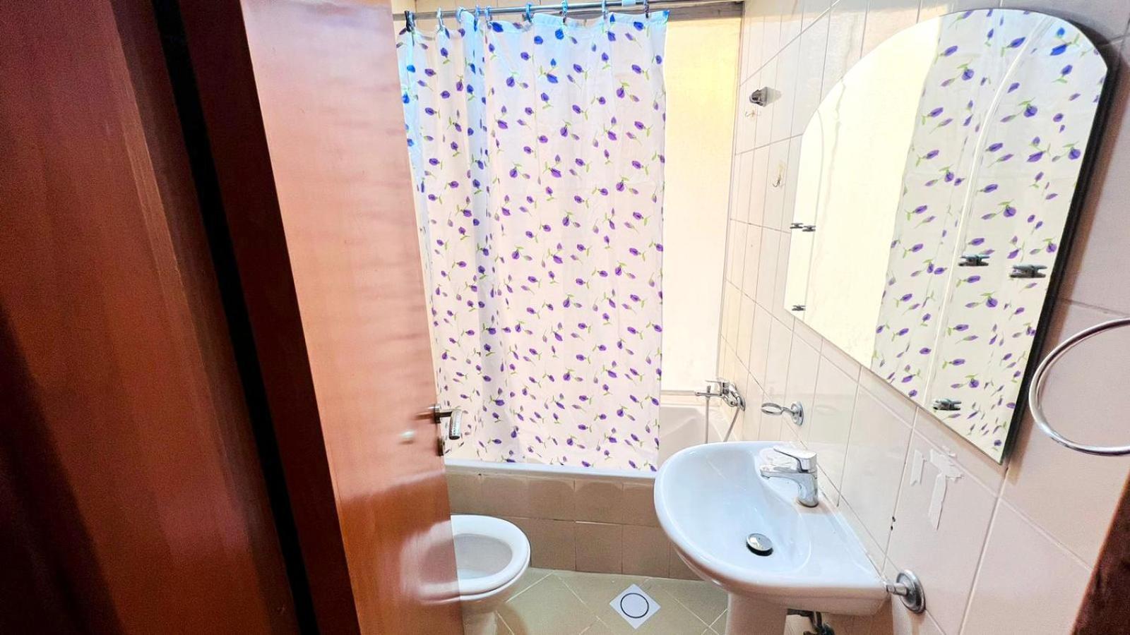 Accommodatie bij particulieren Seperate Partition In Tecom / Barsha Heights